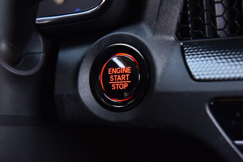 Honda CR-V Vehicle Full-screen Gallery Image 17