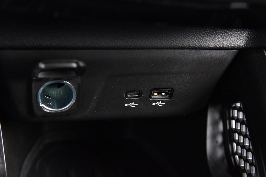 Chevrolet TrailBlazer Vehicle Image 14