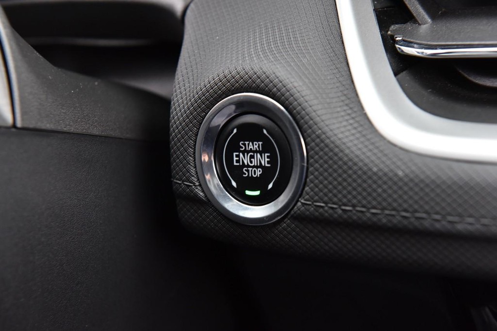 Chevrolet TrailBlazer Vehicle Image 16