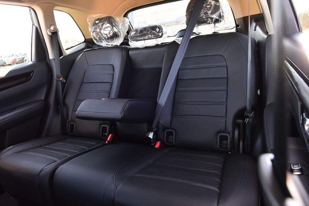 Honda CR-V Vehicle Full-screen Gallery Image 25