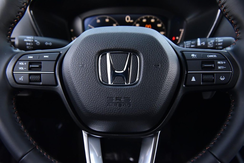 Honda CR-V Hybrid Vehicle Full-screen Gallery Image 21