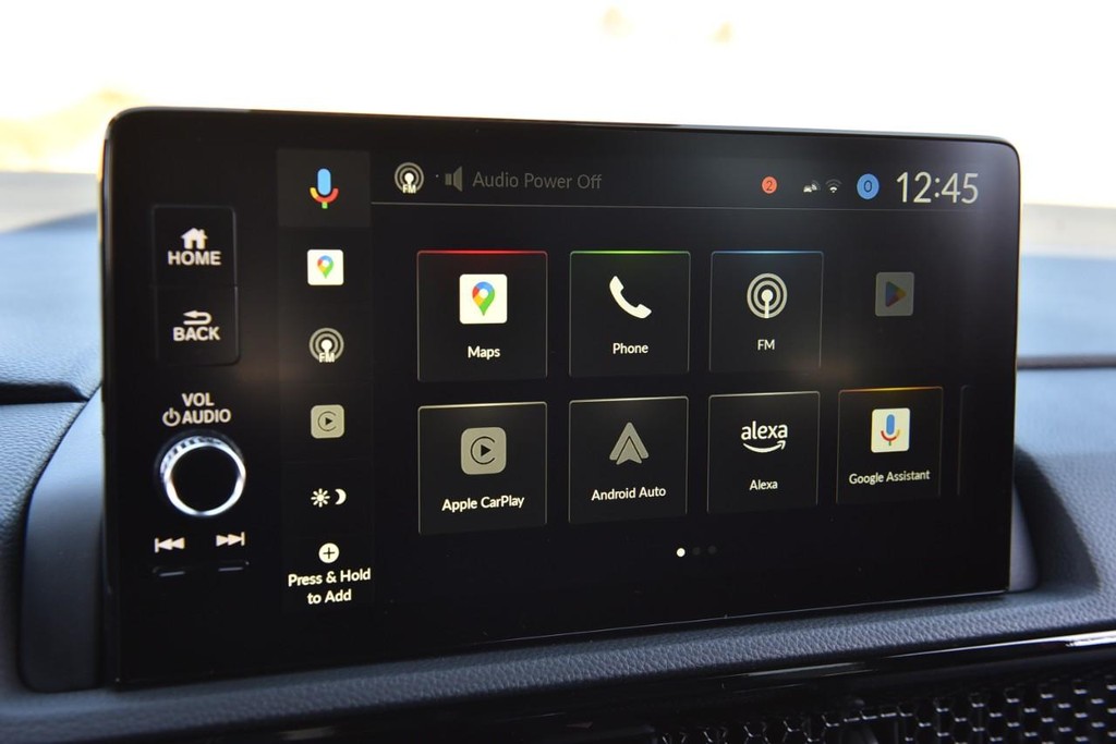 Honda CR-V Hybrid Vehicle Full-screen Gallery Image 15