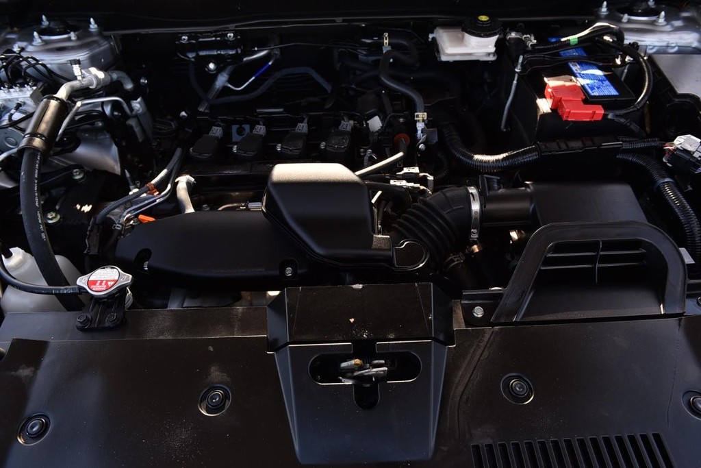 Honda CR-V Vehicle Full-screen Gallery Image 27