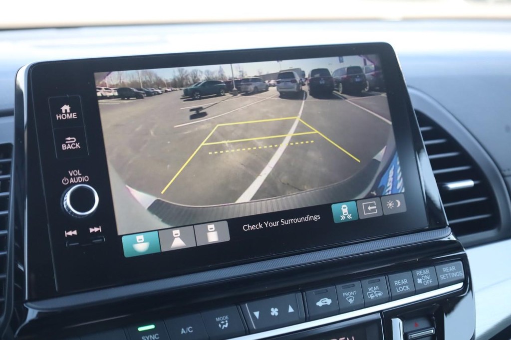 Honda Odyssey Vehicle Image 16