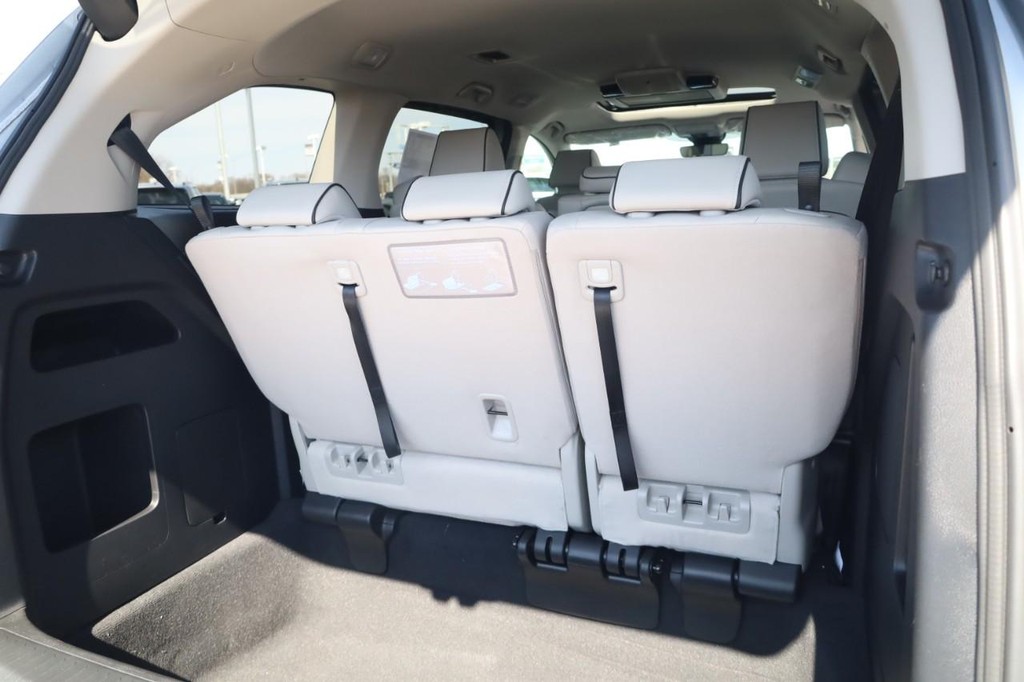 Honda Odyssey Vehicle Image 24