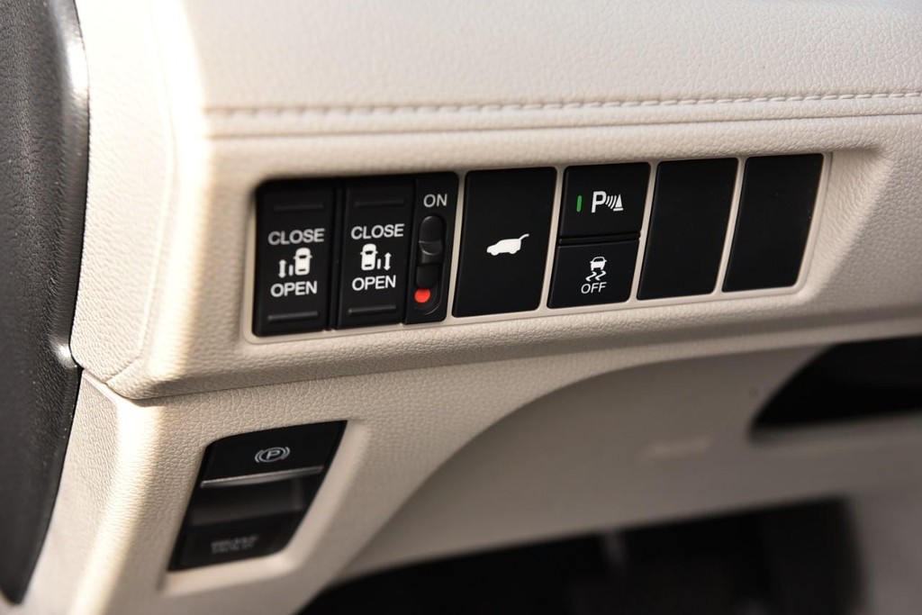 Honda Odyssey Vehicle Image 11