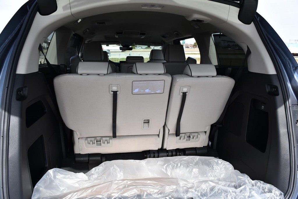 Honda Odyssey Vehicle Image 30