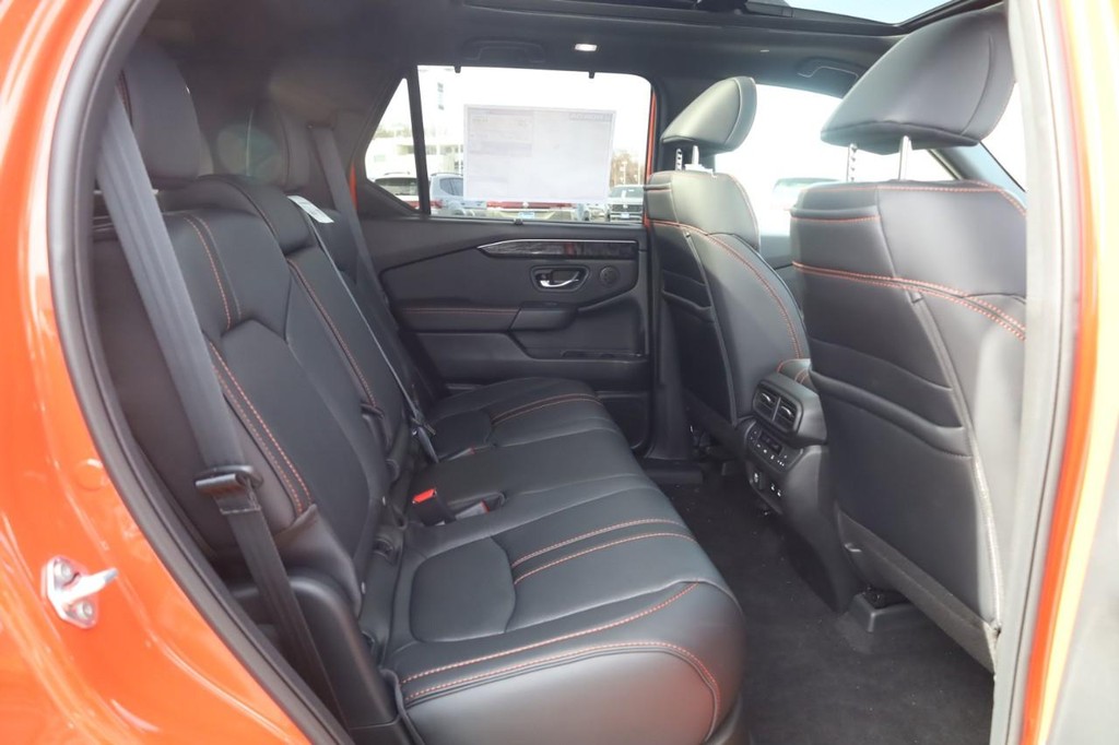 Honda Passport Vehicle Image 22