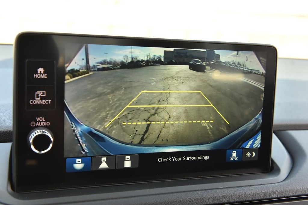 Honda Accord Sedan Vehicle Image 11