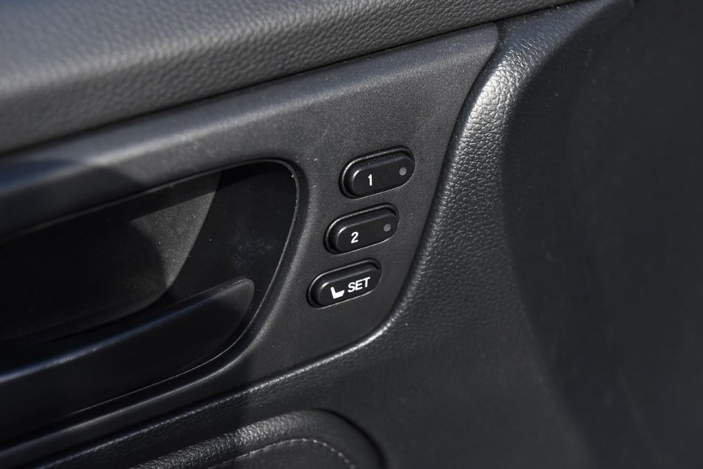 Honda Odyssey Vehicle Full-screen Gallery Image 9