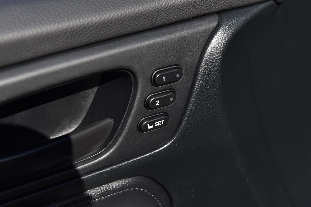 Honda Odyssey Vehicle Full-screen Gallery Image 9