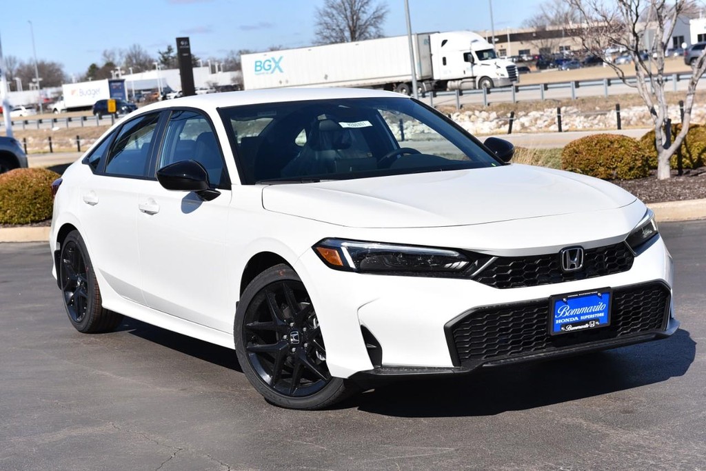 Honda Civic Sedan Vehicle Full-screen Gallery Image 2