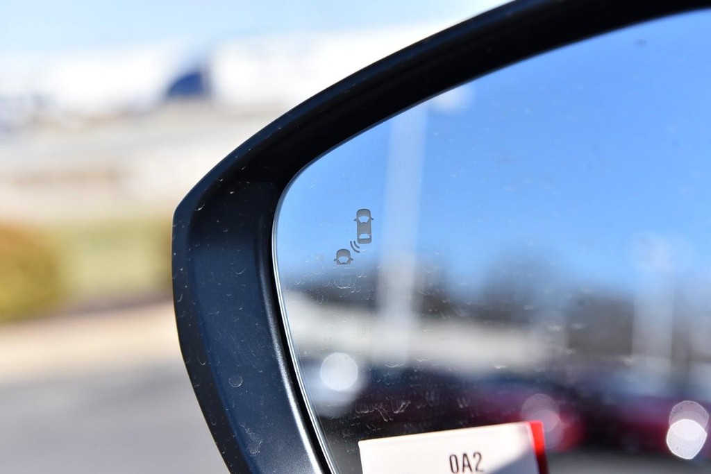 Honda Civic Sedan Vehicle Full-screen Gallery Image 10