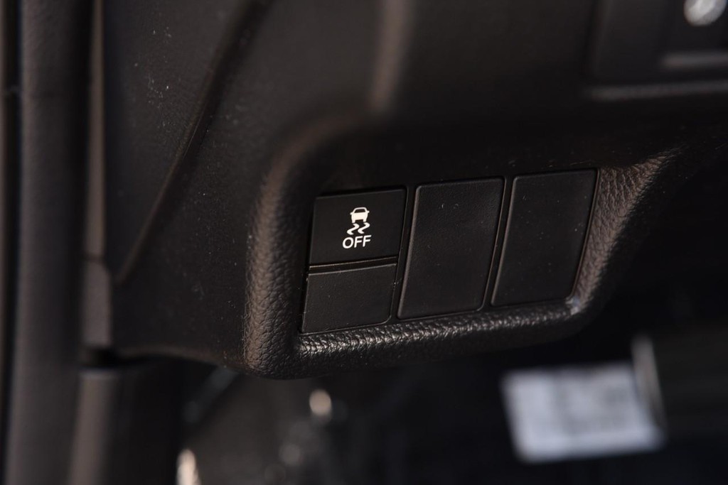 Honda Civic Sedan Hybrid Vehicle Full-screen Gallery Image 11