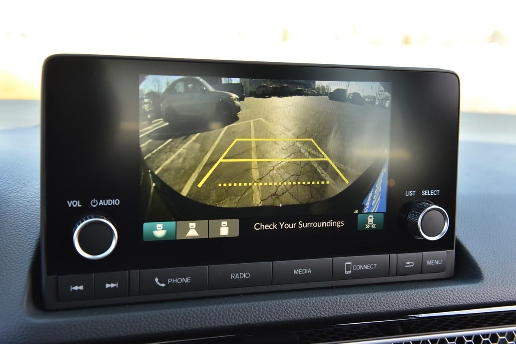 Honda Civic Sedan Hybrid Vehicle Full-screen Gallery Image 13