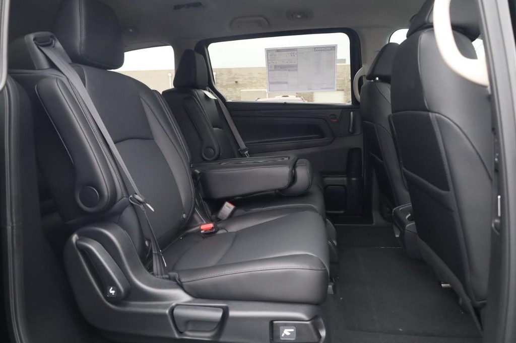 Honda Odyssey Vehicle Image 22