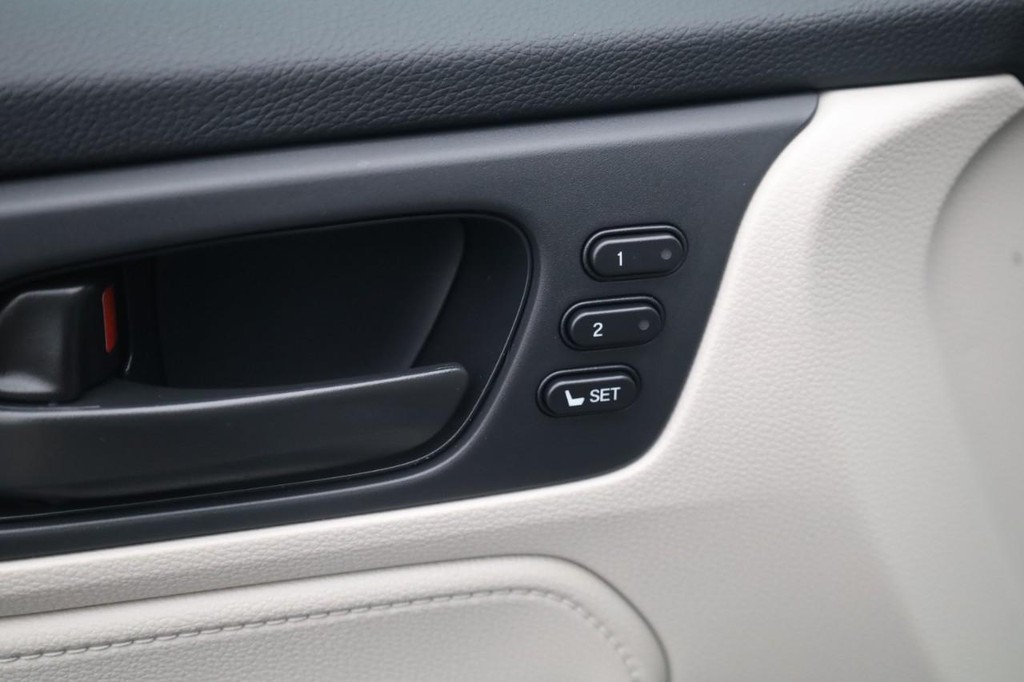 Honda Odyssey Vehicle Image 12