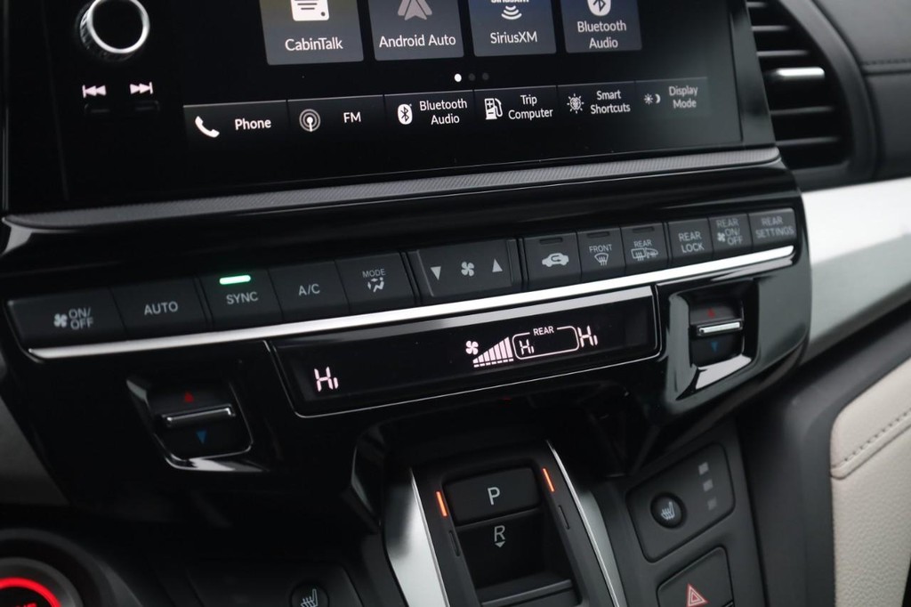 Honda Odyssey Vehicle Image 17