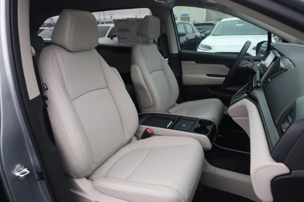 Honda Odyssey Vehicle Image 21