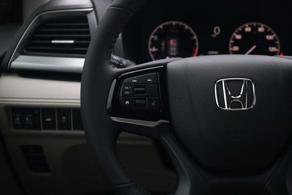 Honda Odyssey Vehicle Image 10