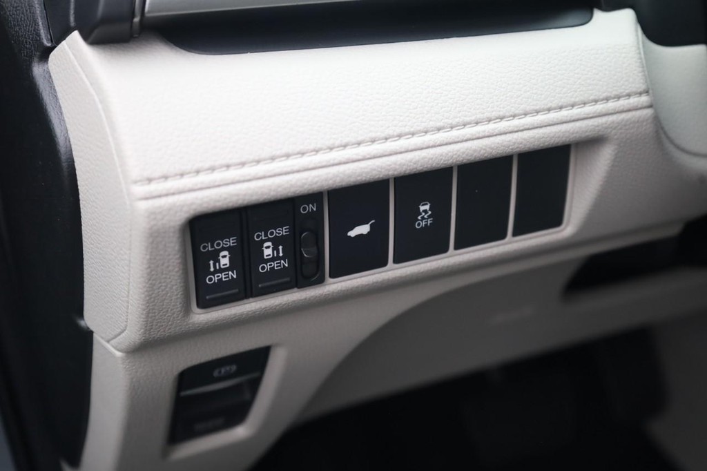 Honda Odyssey Vehicle Image 13