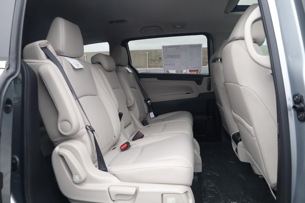 Honda Odyssey Vehicle Image 21