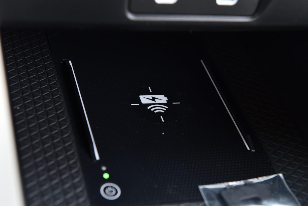 Honda Accord Sedan Vehicle Image 16