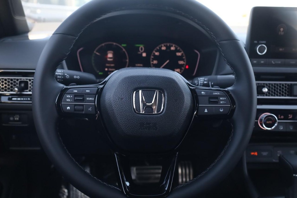 Honda Civic Sedan Hybrid Vehicle Image 08