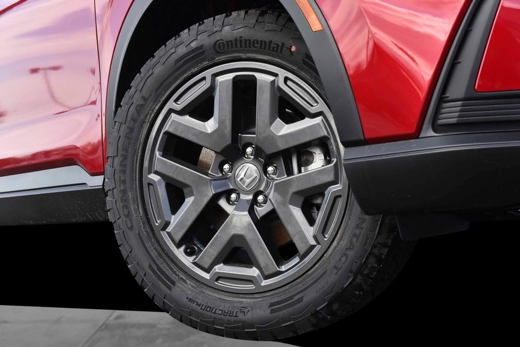 Honda CR-V Hybrid Vehicle Image 03