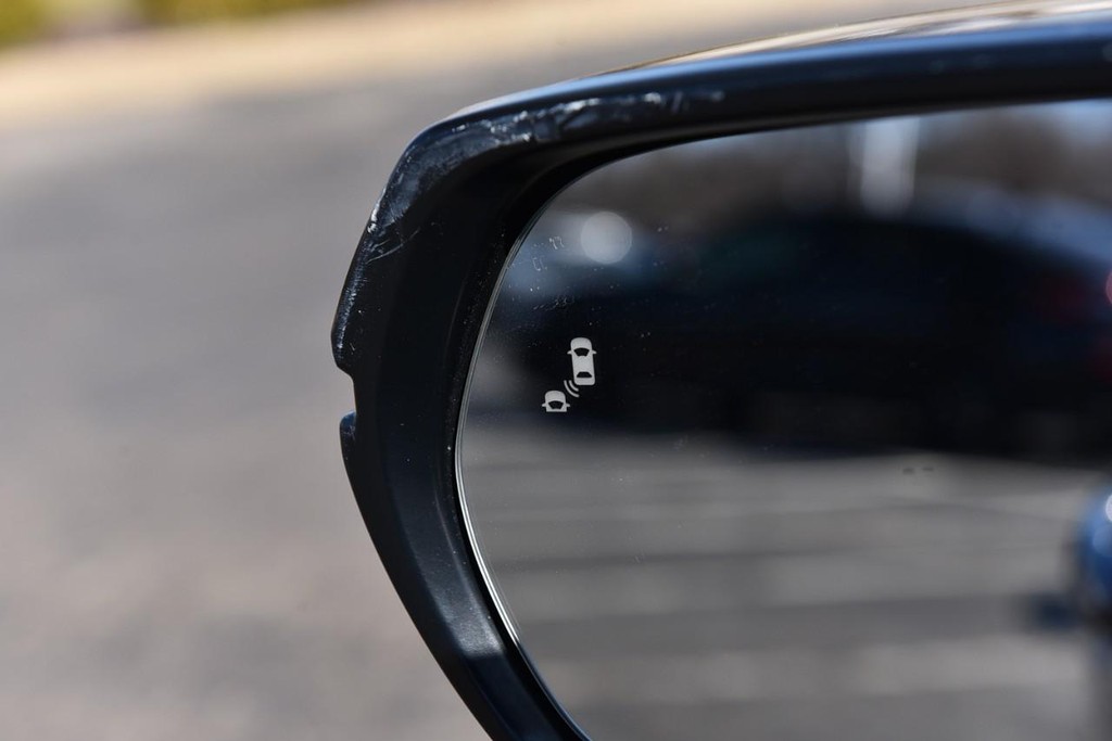 Honda CR-V Vehicle Image 10