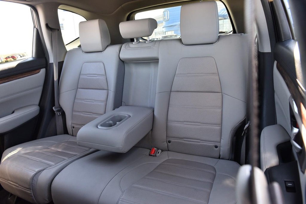 Honda CR-V Vehicle Image 24
