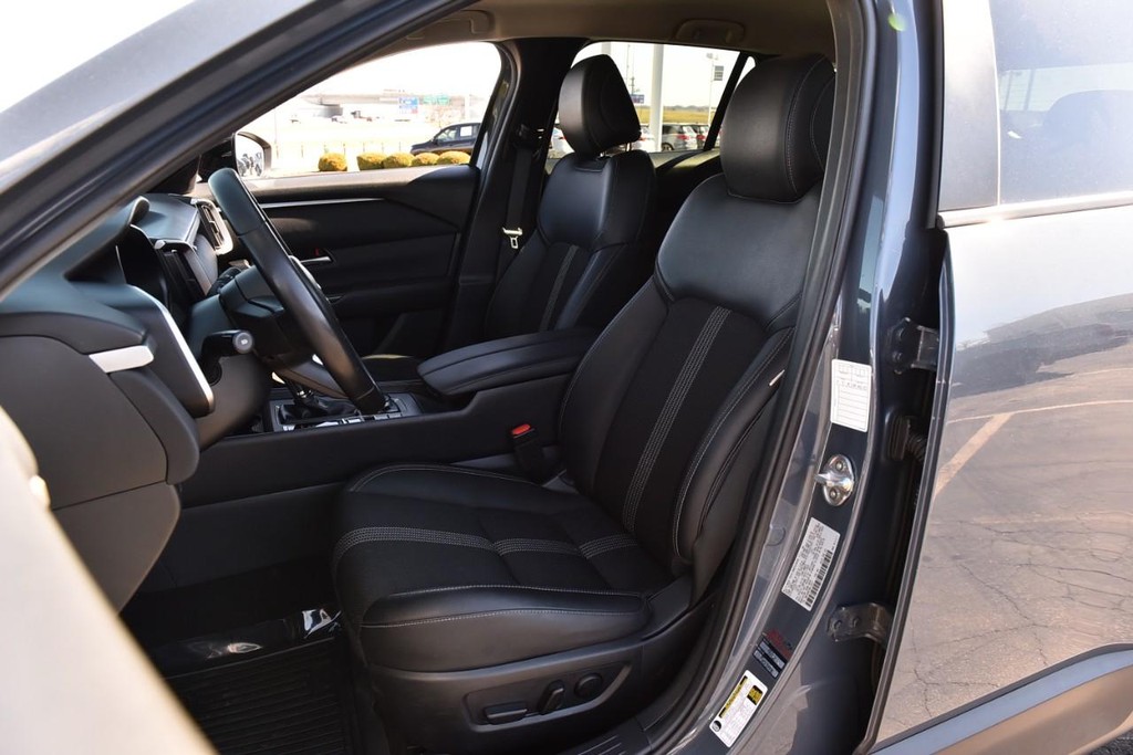 Mazda CX-50 Vehicle Image 19