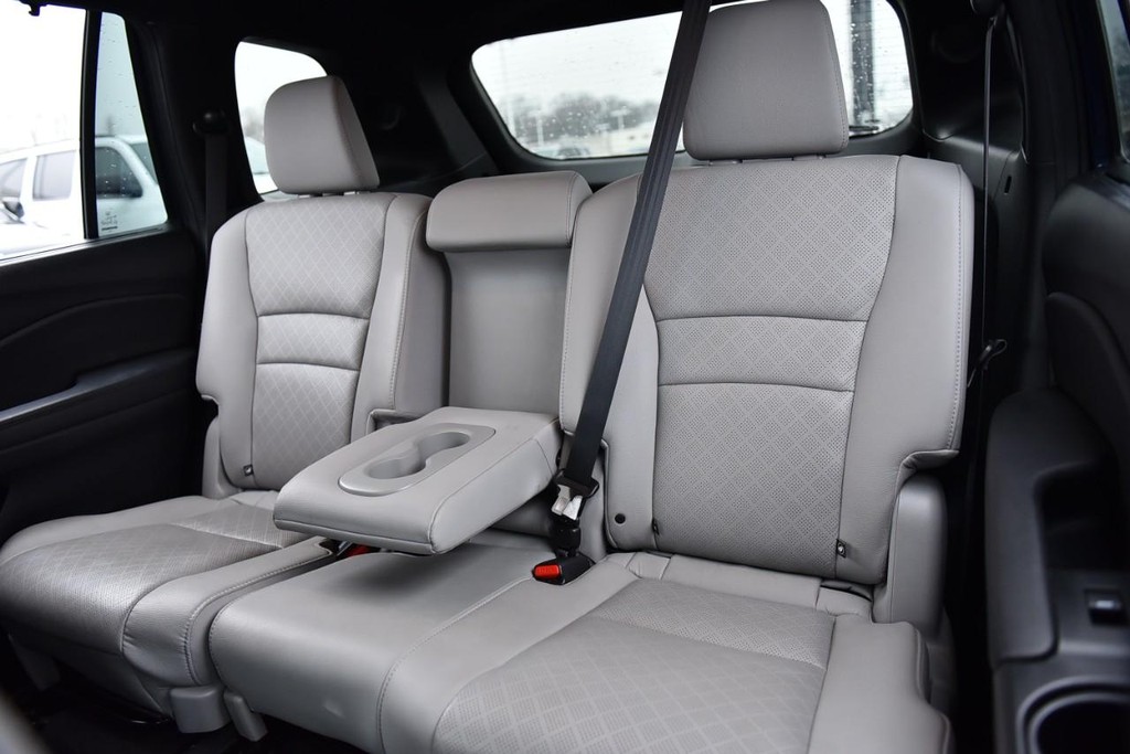 Honda Passport Vehicle Image 27