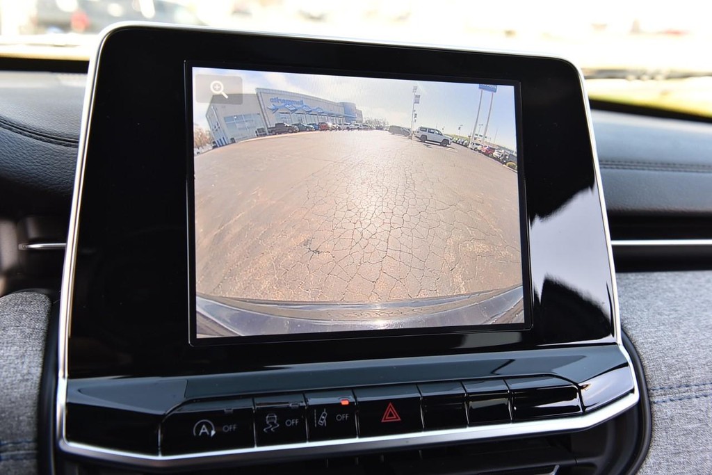 Jeep Compass Vehicle Image 13