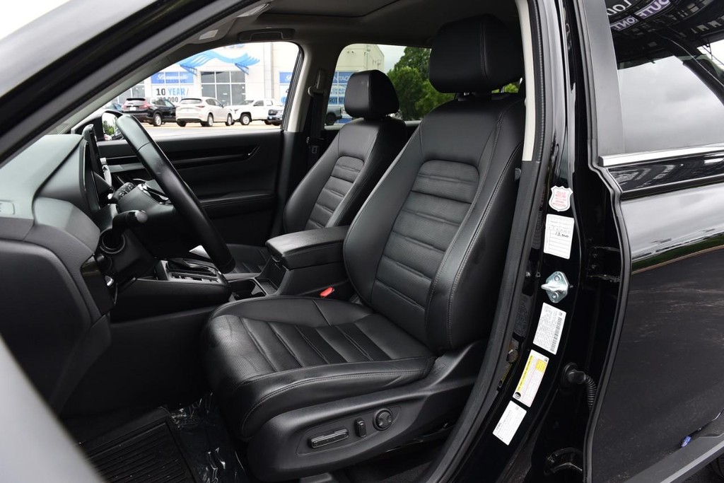 Honda CR-V Vehicle Image 22