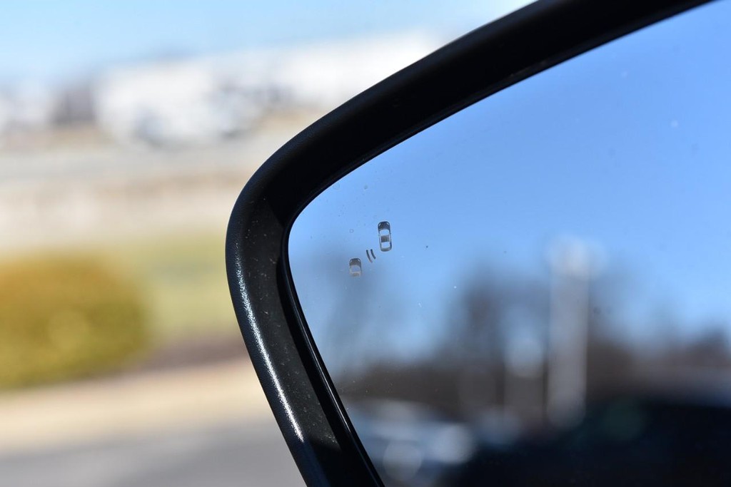 Ford Escape Vehicle Image 09