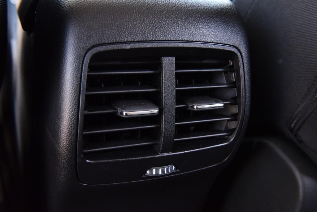 Ford Escape Vehicle Image 23