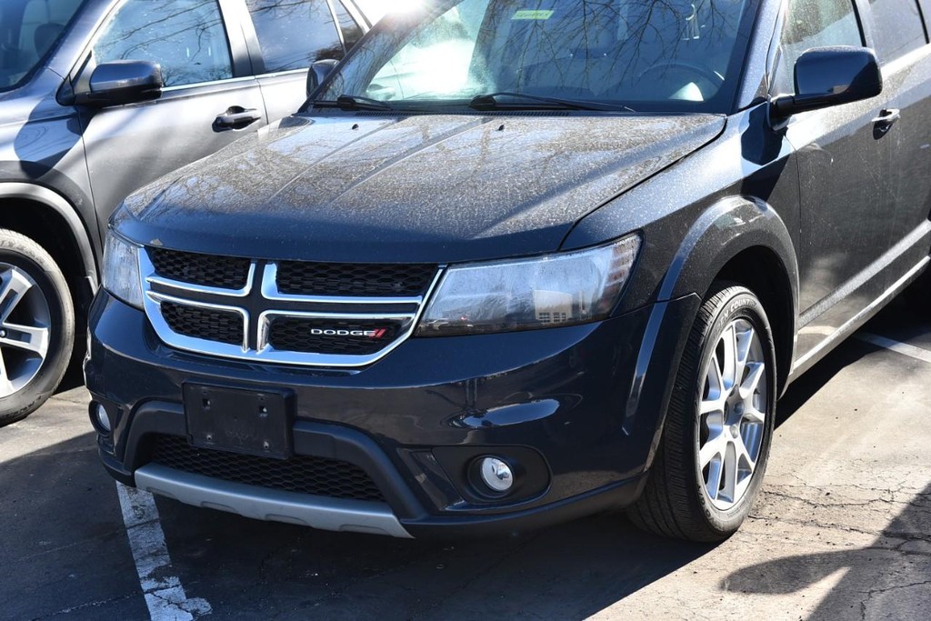 Dodge Journey Vehicle Full-screen Gallery Image 2