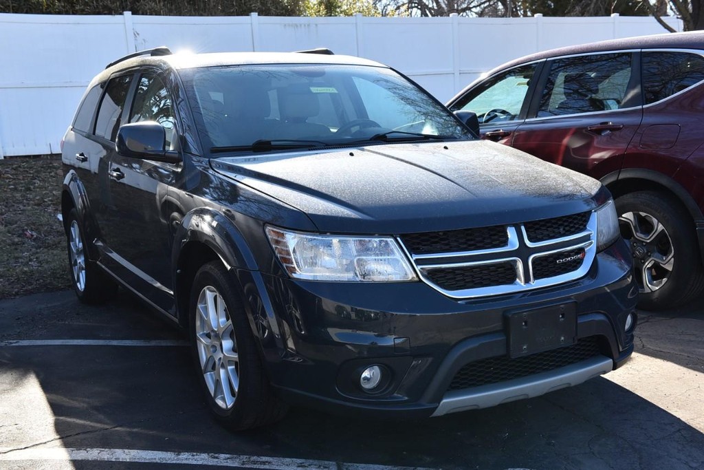 Dodge Journey Vehicle Full-screen Gallery Image 4