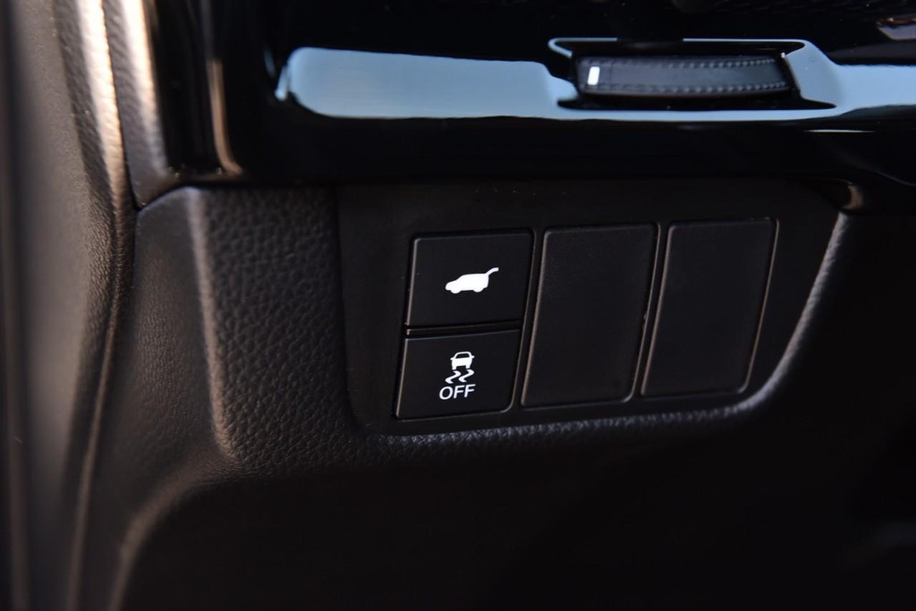 Honda CR-V Vehicle Image 11