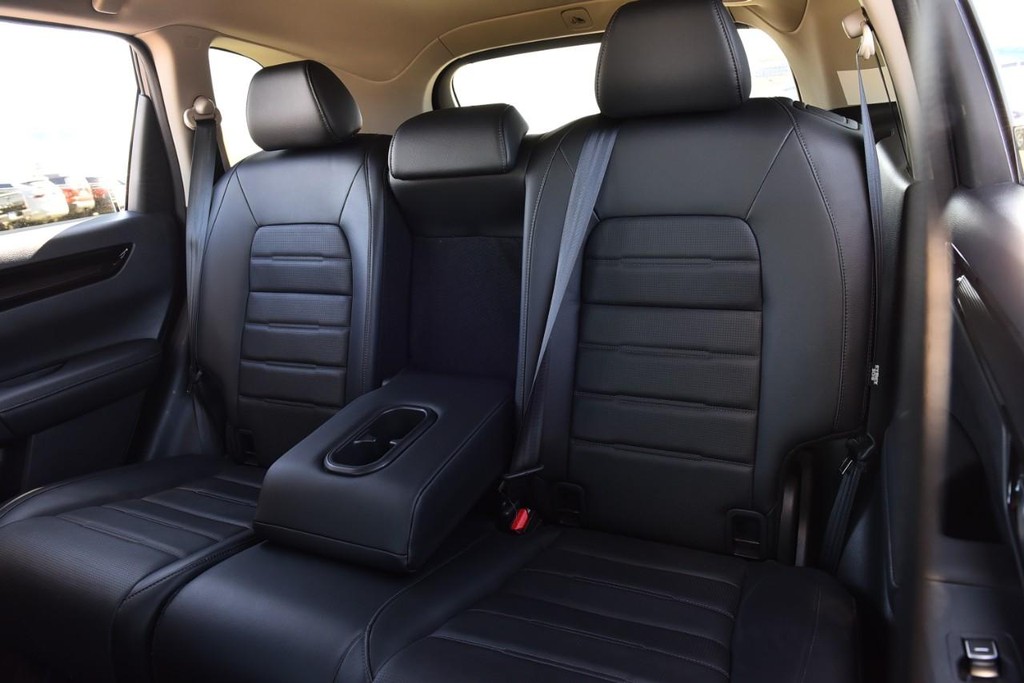 Honda CR-V Vehicle Image 25