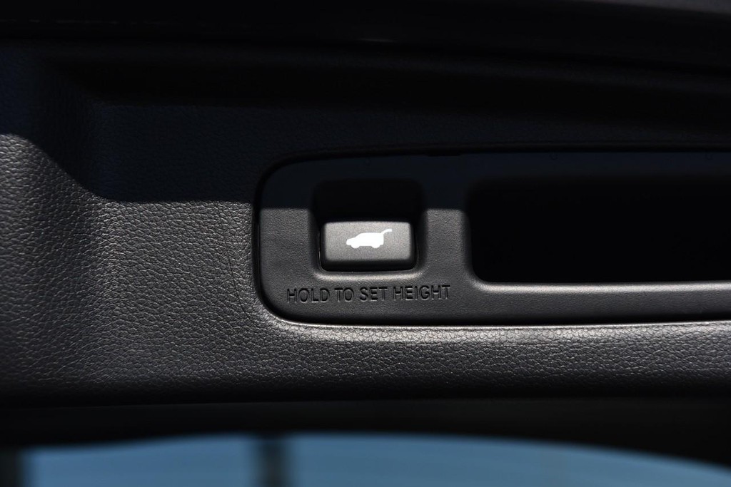 Honda CR-V Vehicle Image 29