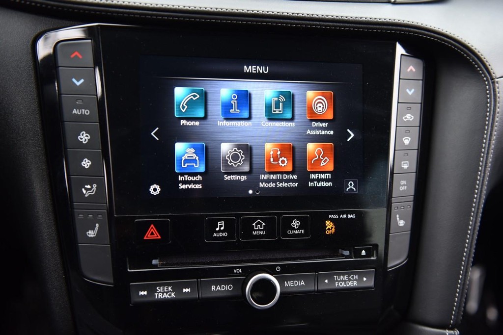 INFINITI QX50 Vehicle Image 13