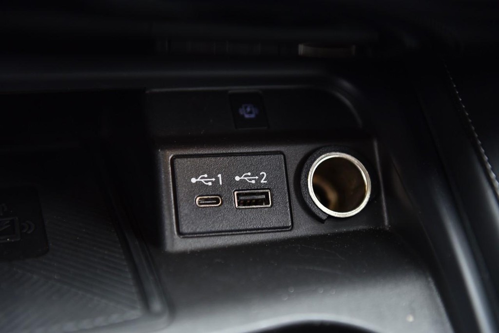 INFINITI QX50 Vehicle Image 14