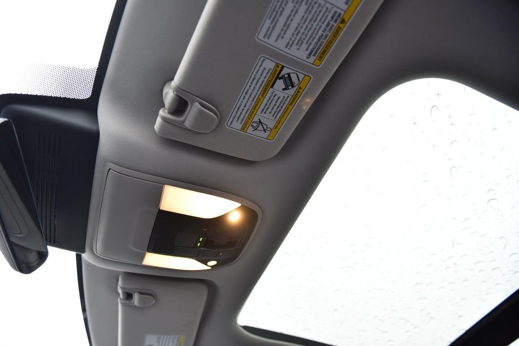 INFINITI QX50 Vehicle Image 22