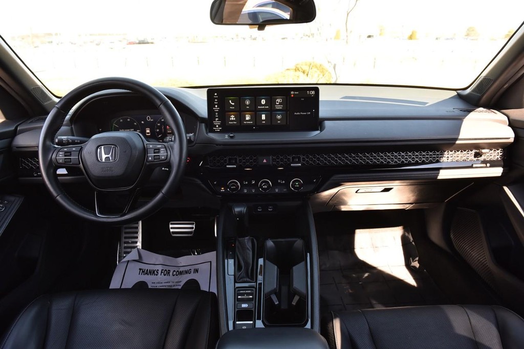 Honda Accord Hybrid Vehicle Image 07