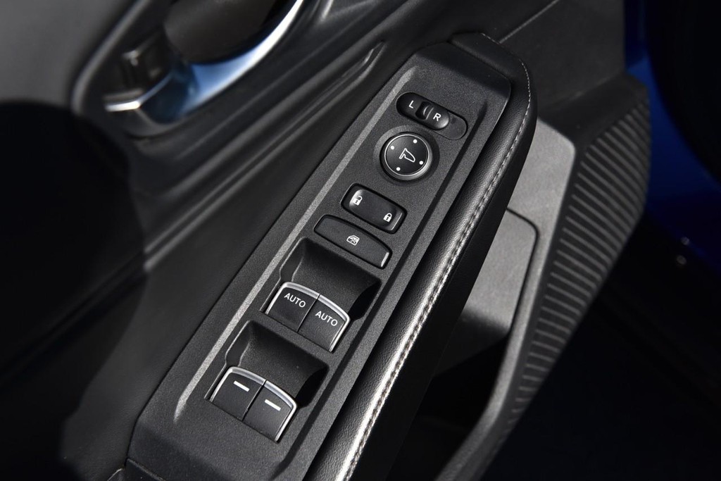 Honda Accord Hybrid Vehicle Image 08