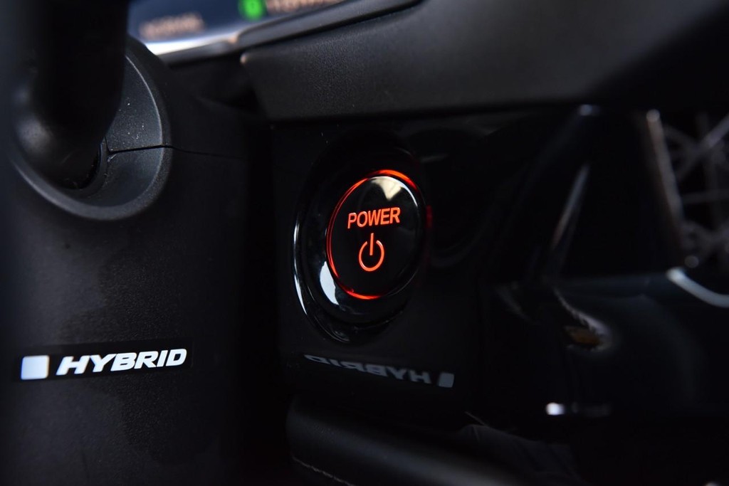 Honda Accord Hybrid Vehicle Image 17