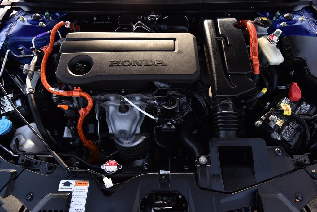 Honda Accord Hybrid Vehicle Image 24
