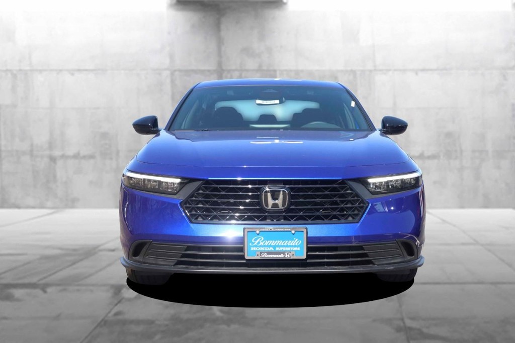 Honda Accord Hybrid Vehicle Image 04